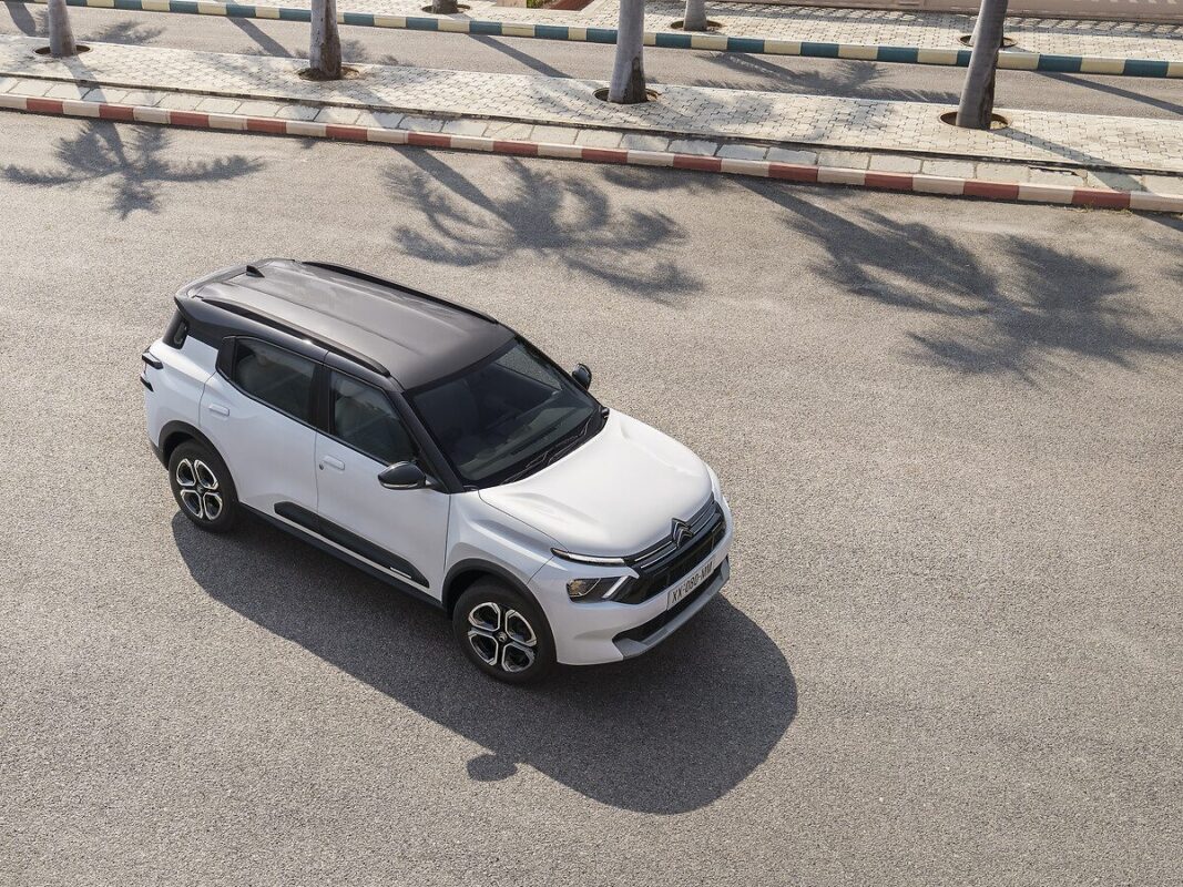 citroen c3 aircross suv top view