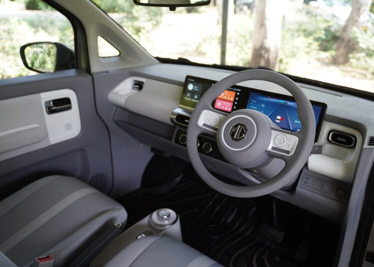 comet ev interior