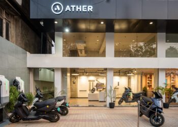 ஏதெர் 450X எலக்ட்ரிக் ஸ்கூட்டருக்கு புதிய வேகமான டாட் சார்ஜர் அறிமுகம்