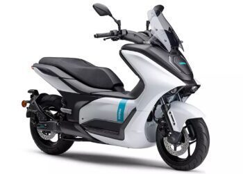 2023 Yamaha e-01 electric scooter