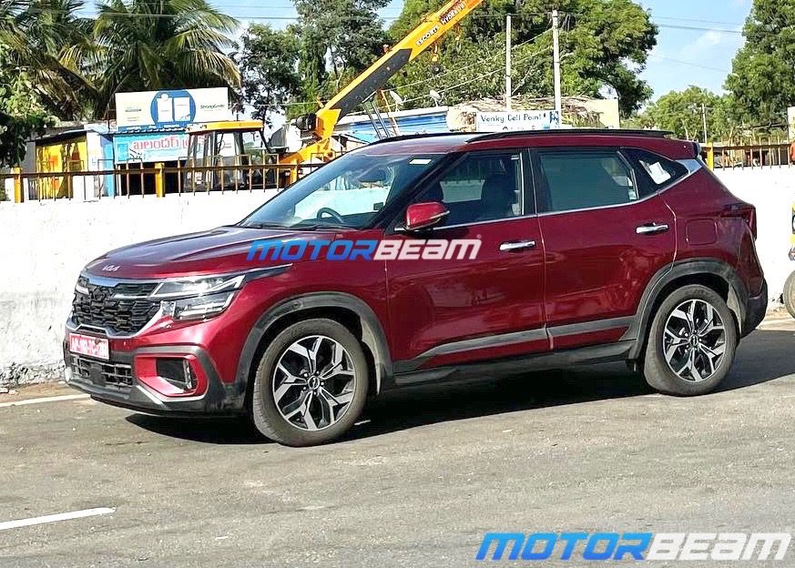 2023 Kia Seltos Facelift spied