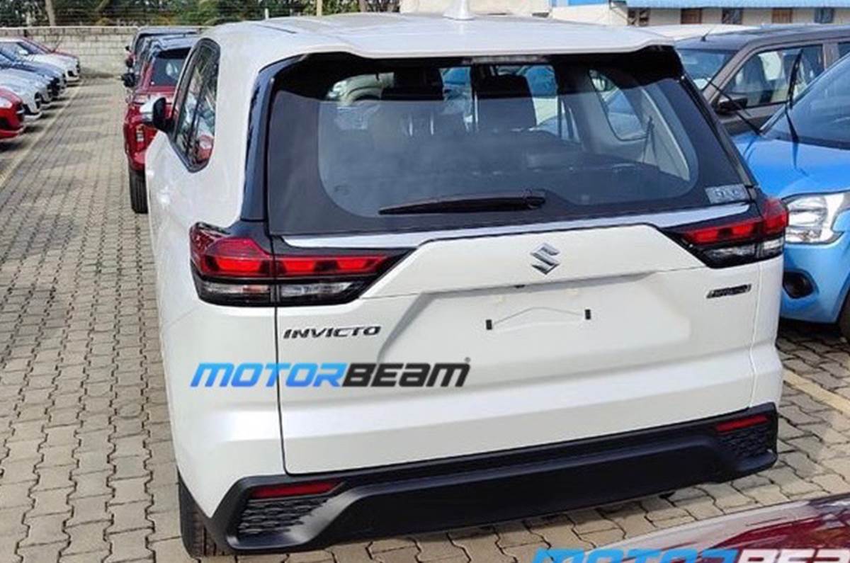 maruti invicto mpv