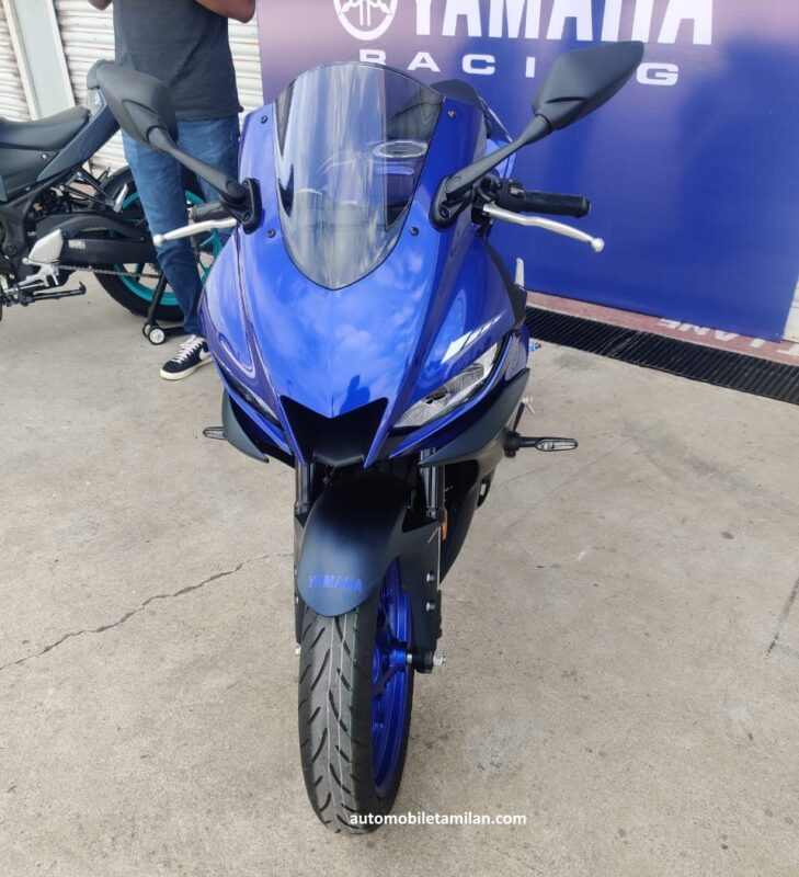 2023 yamaha R3 bike