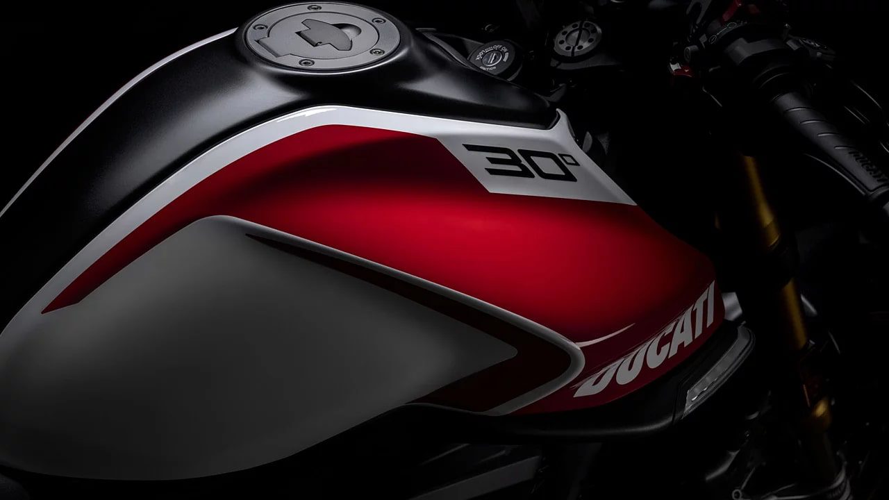 Ducati Monster anniversario