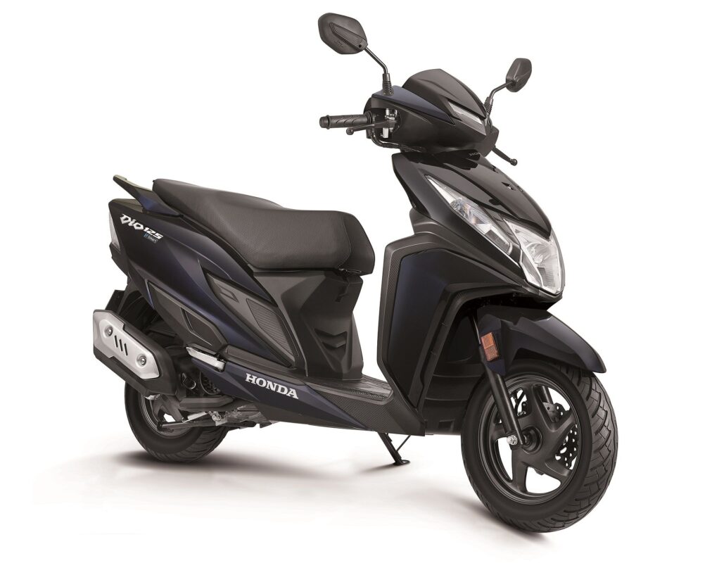 Honda Dio 125 blue