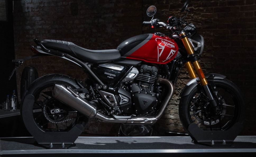 triumph speed 400 and scrambler 400x launched