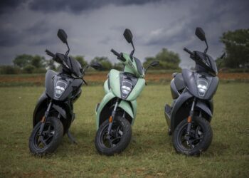 ather 450x and 450s electric scooter