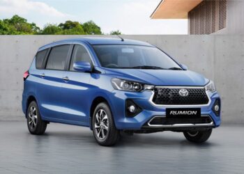 toyota rumion mpv price