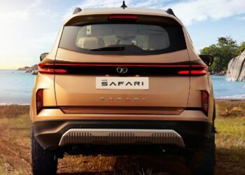 safari suv rear
