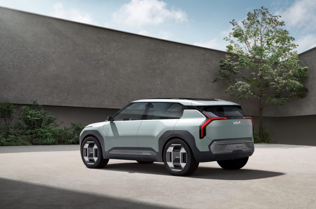 kia ev3 suv rear