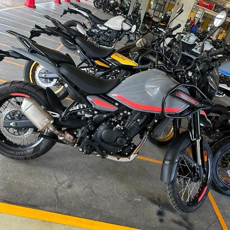 royal enfield himalayan 452 bike yellow