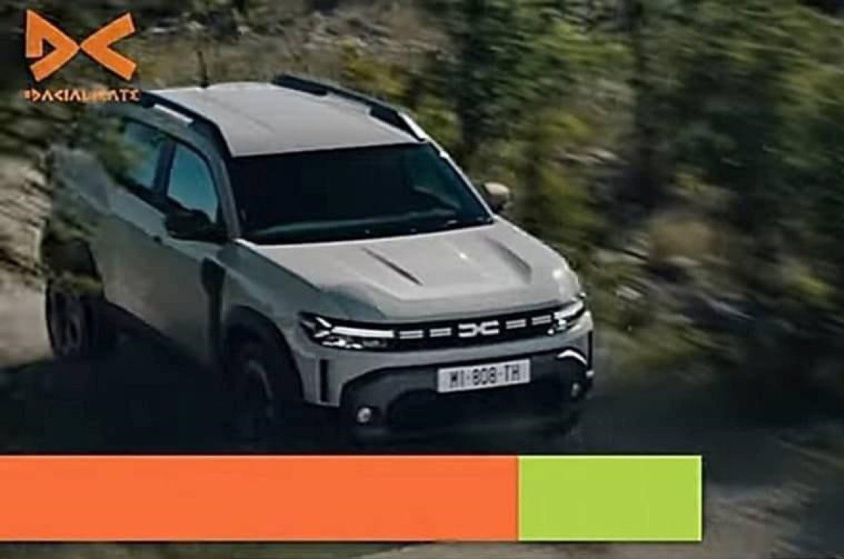2024 Renault Duster front action