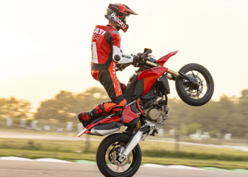 Ducati Hypermotard 698 Mono Unveiled
