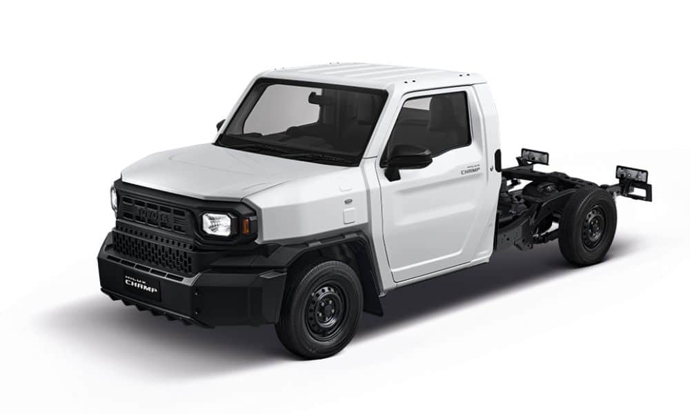 Toyota Hilux Champ shot wheelbase