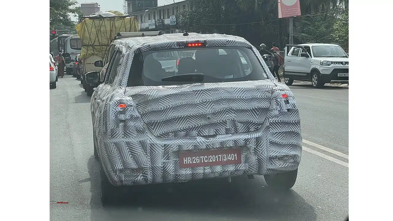 maruti suzuki new gen swift rear spied