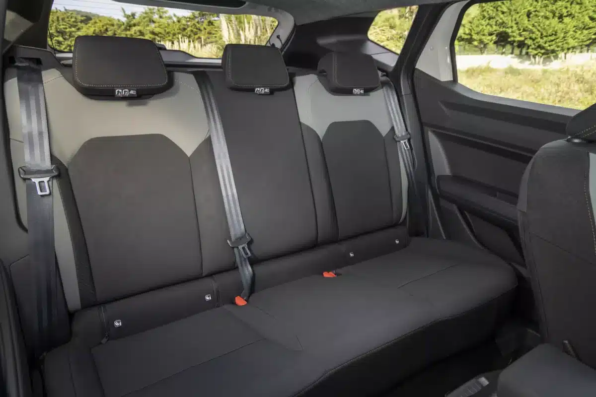 new renault duster seats