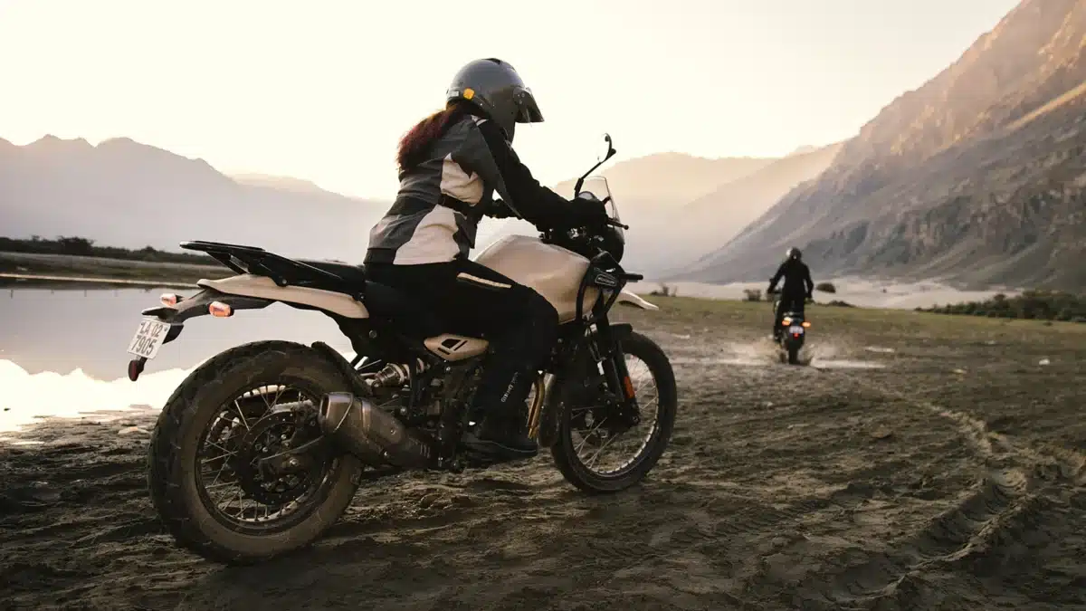 royal enfield himalayan 450 rear