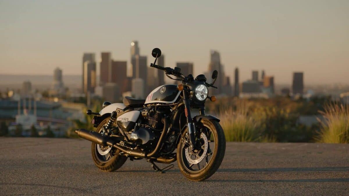 royal enfield shotgun 650 twin