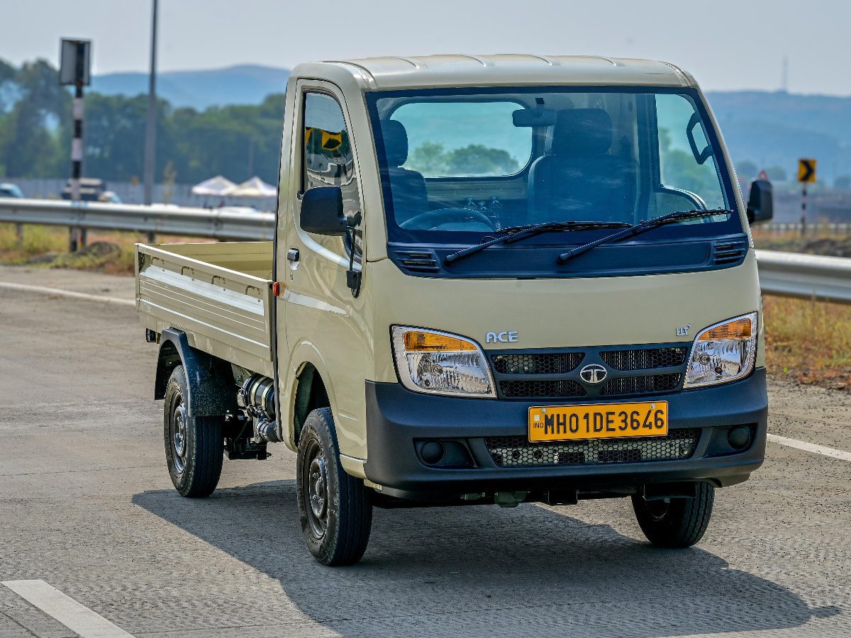 tata ace ht plus