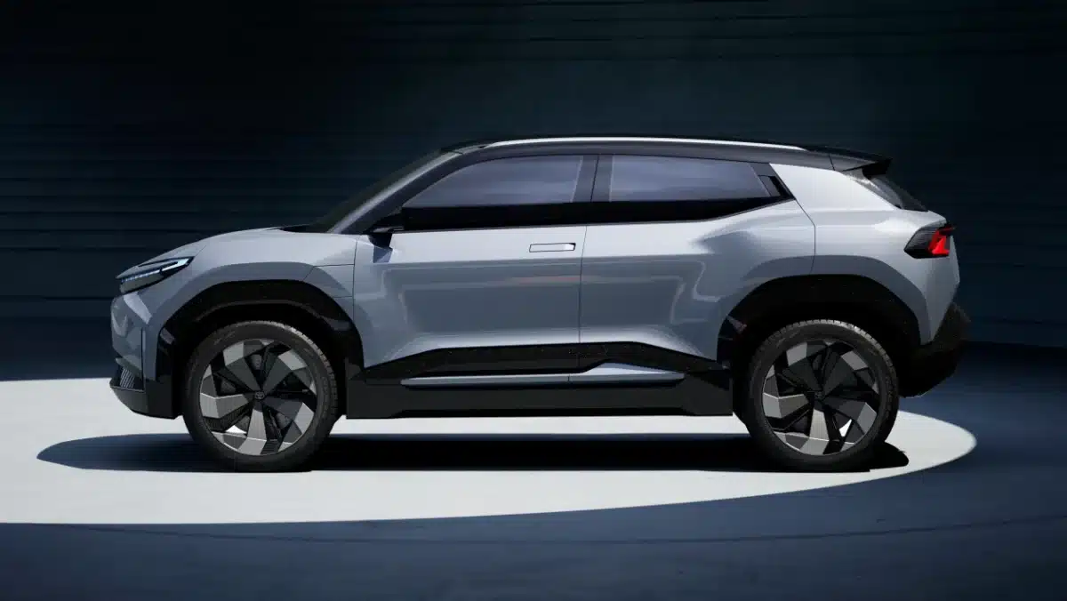 Toyota Urban SUV concept side