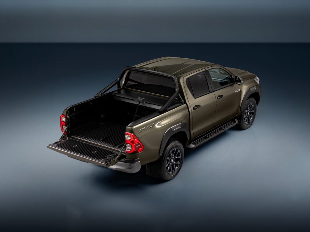 toyota hilux hybrid 48v cargo