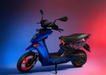 ஏதெர் 450 அபெக்ஸ் எலெக்ட்ரிக் ஸ்கூட்டர் விலை மற்றும் சிறப்புகள்