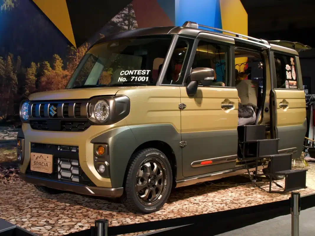 suzuki spacia
