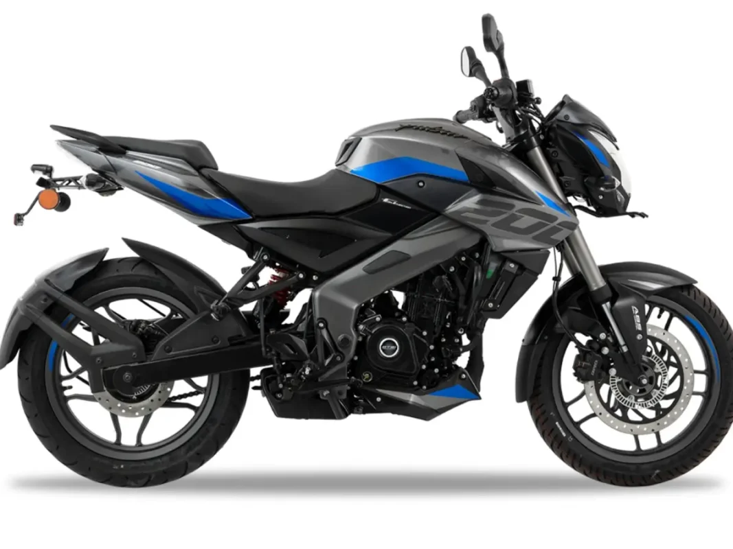 2024 pulsar ns200 grey