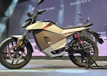 ஓலா ரோட்ஸ்டர் X