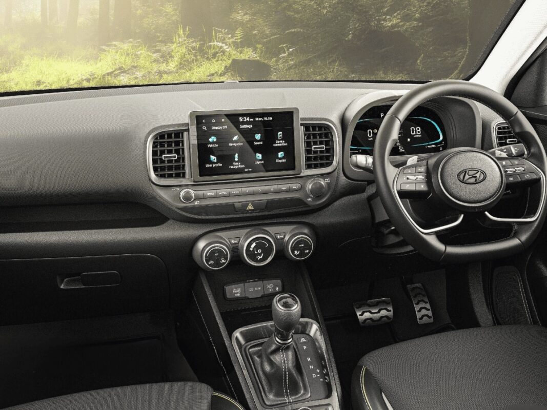 2024 hyundai venue adventure edition dashboard