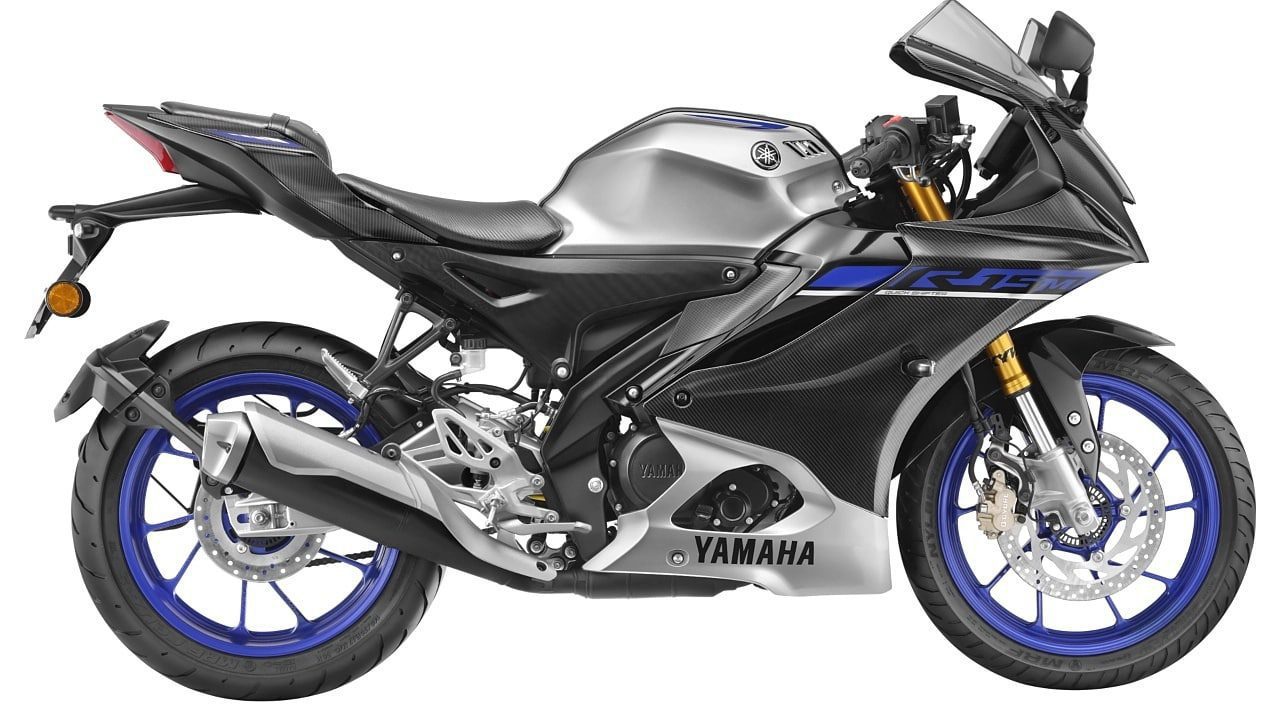2024 yamaha r15m carbon fiber pattern