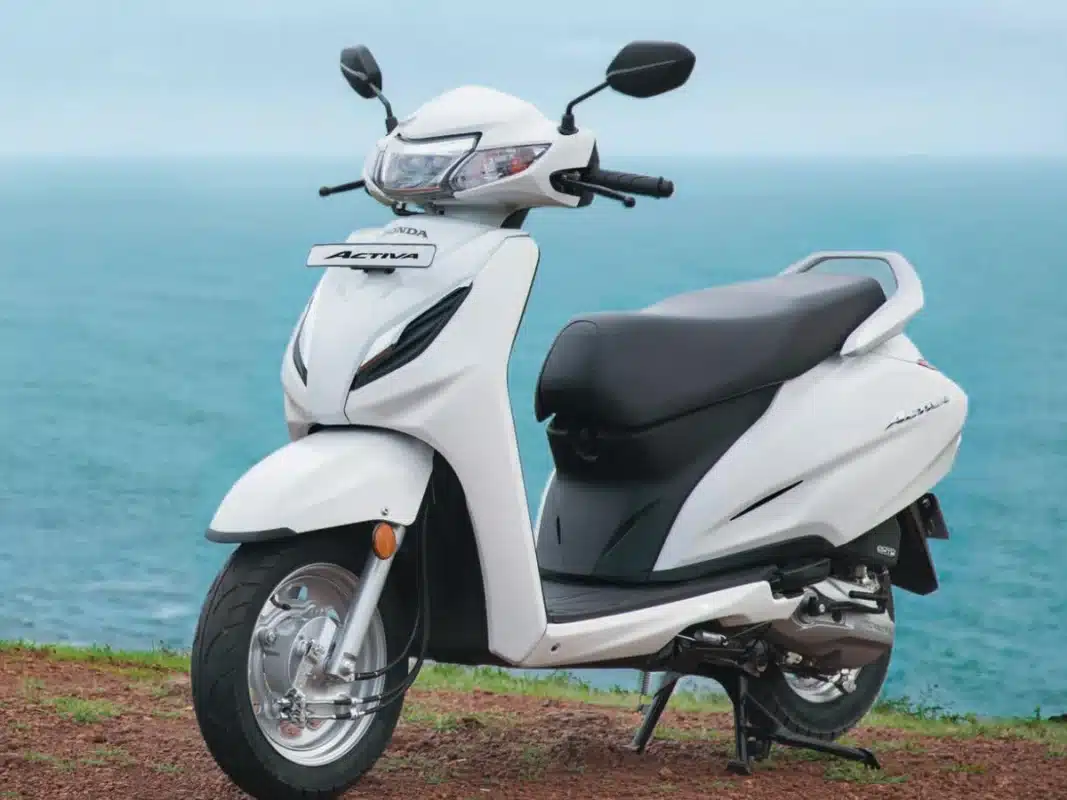 honda activa white colour