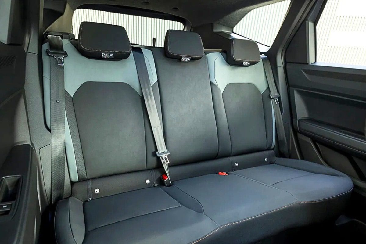 Renault dacia bigster rear seater