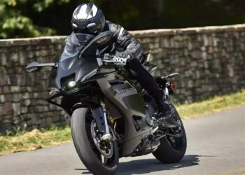 இந்தியா வரவிருக்கும் யமஹா R9 சூப்பர் ஸ்போர்ட் பைக் அறிமுகமானது