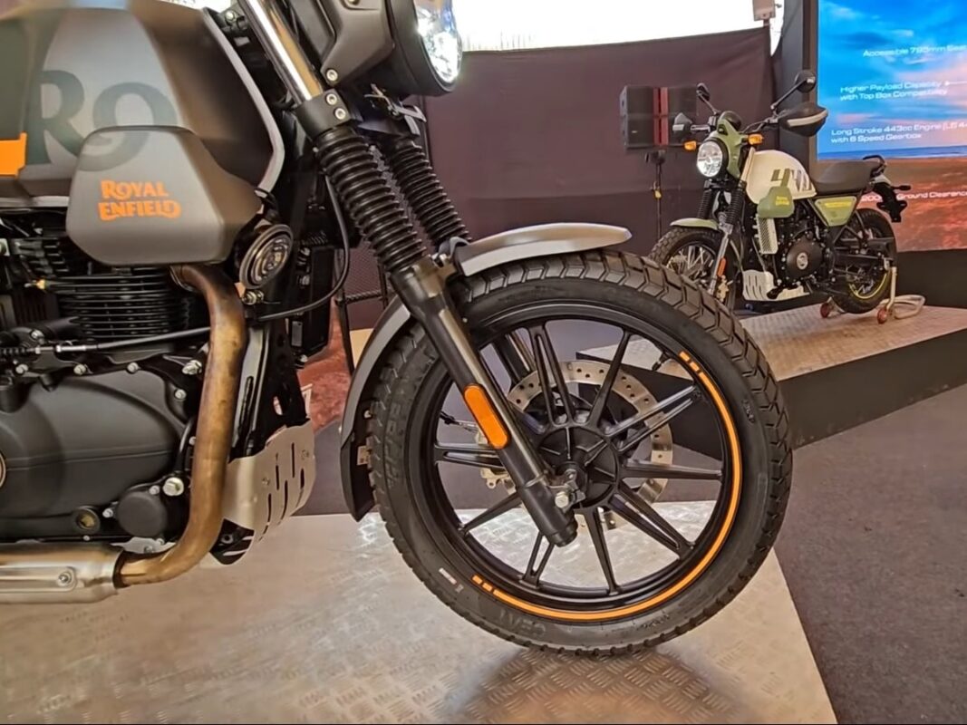 2025 Royal Enfield scram 440 alloy wheel