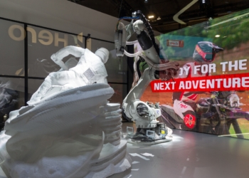 அட்வென்ச்சர் ஹீரோ எக்ஸ்பல்ஸ் 421 டீசர் வெளியானது.!