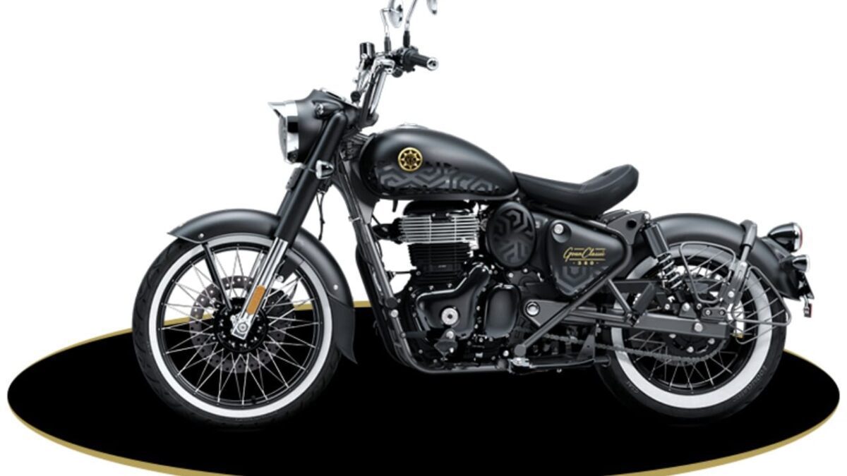 Royal Enfield goan classic 350 shack black colour