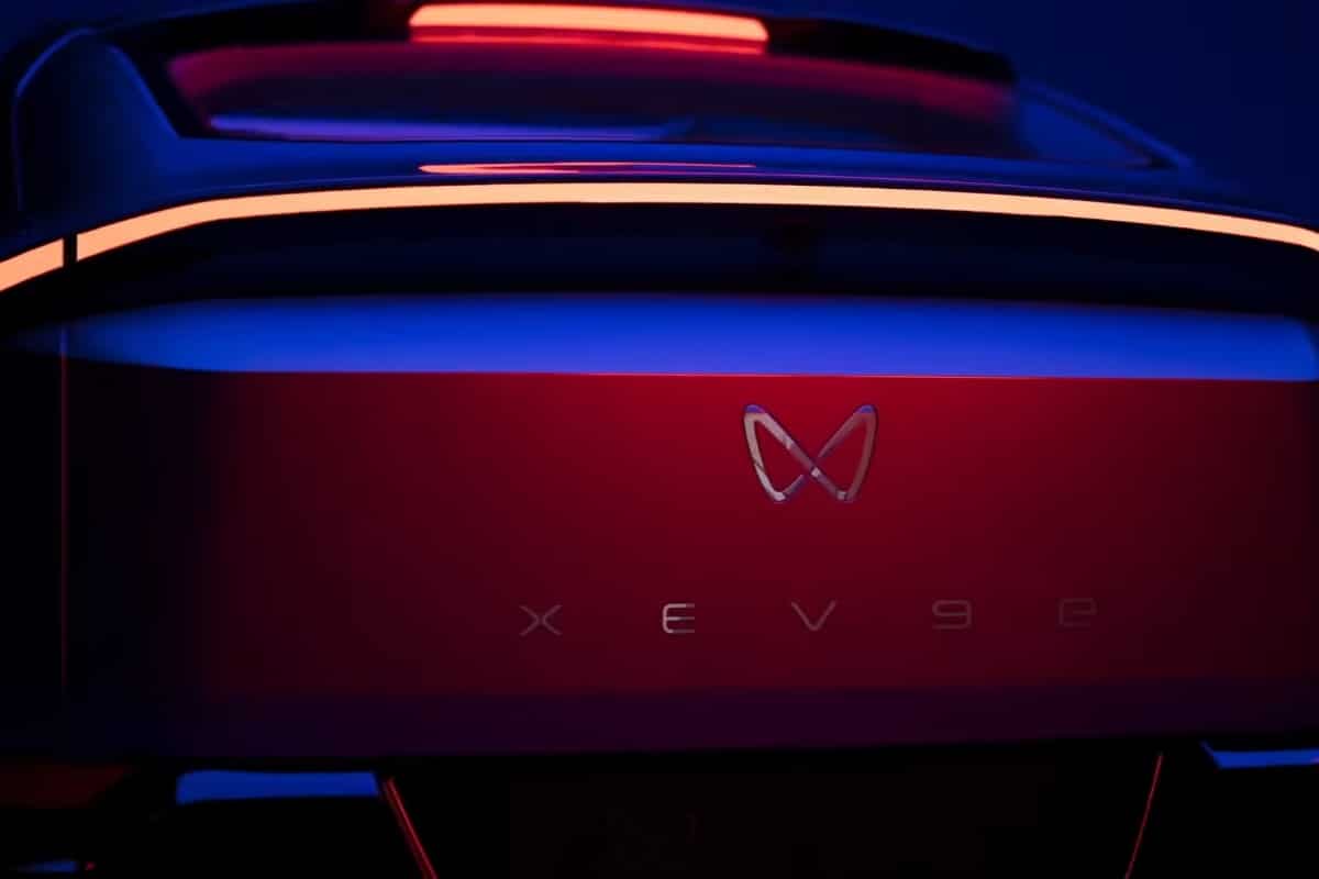 mahindra xev 9e teased view