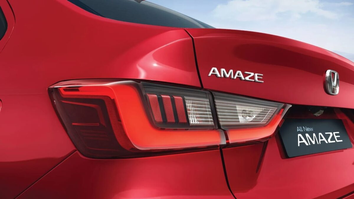 2025 honda amaze led tail light