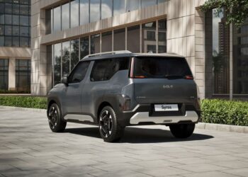 கியா சிரோஸ் காரின் வேரியண்ட் வாரியான வசதிகள்..!