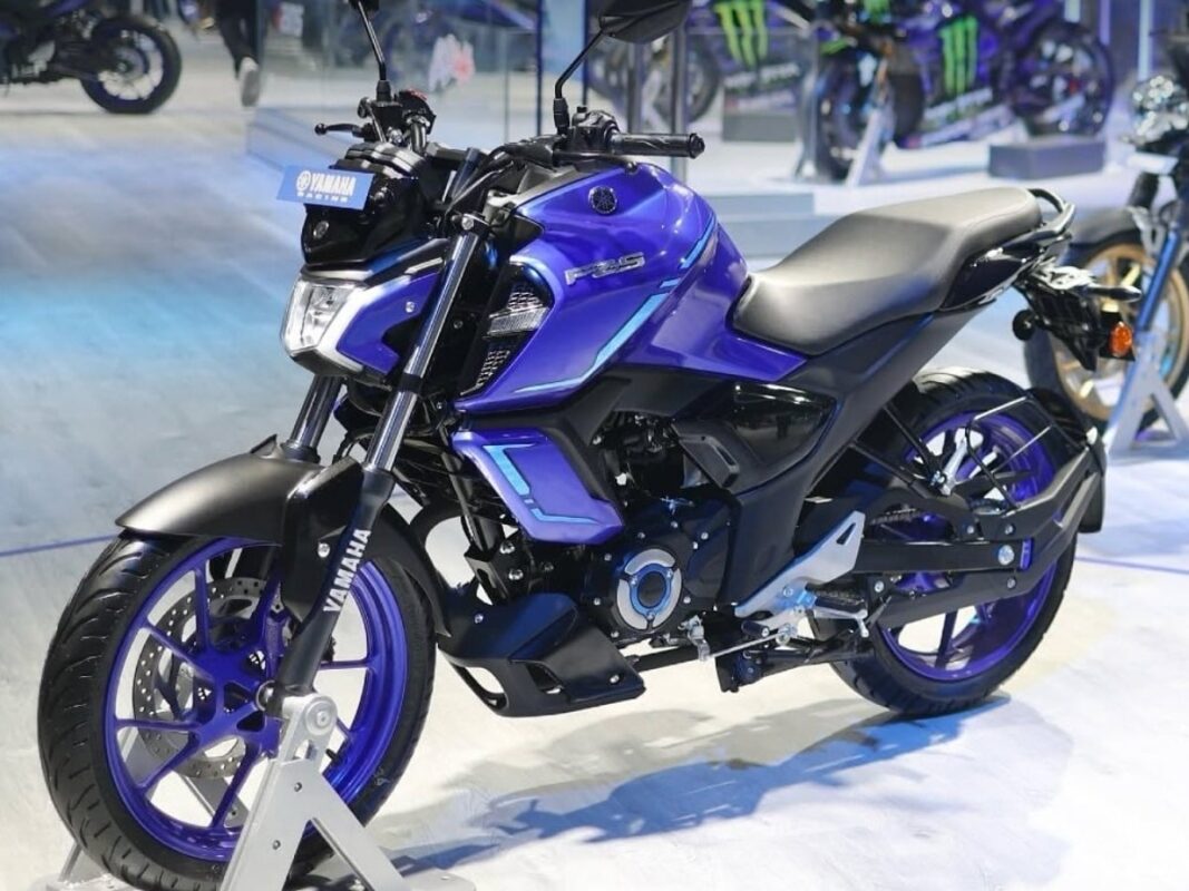 2025 யமஹா FZ-S Fi hybrid