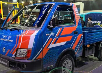 அசோக் லேலண்ட் சாத்தி டிரக்