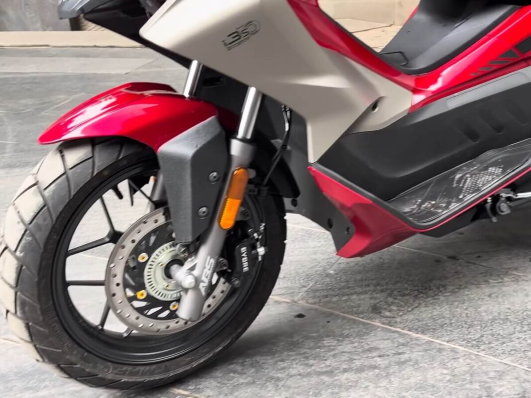 hero xoom 160 front tyre