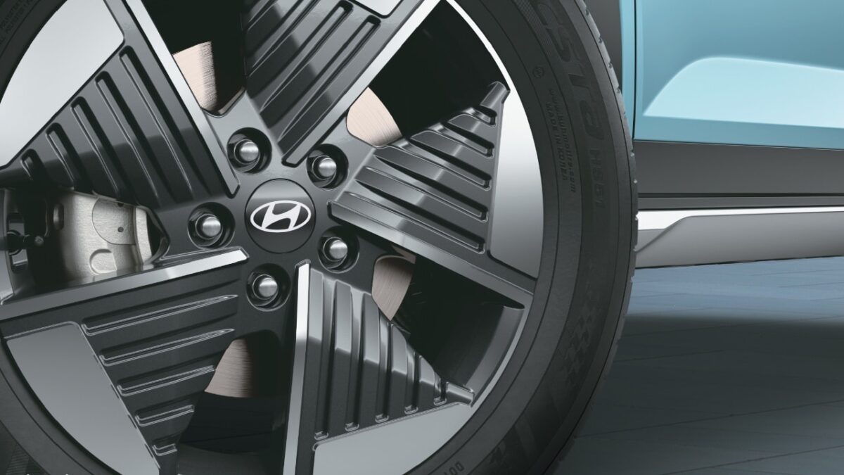 hyundai creta electric 17inch wheel