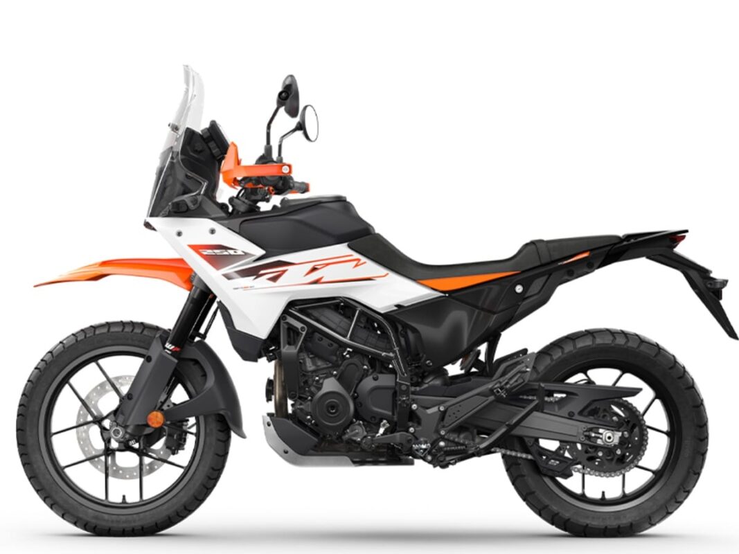 2025 ktm 250 adventure side view