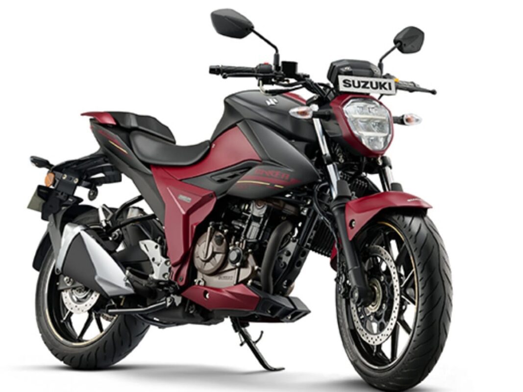 2025 suzuki gixxer 250 front