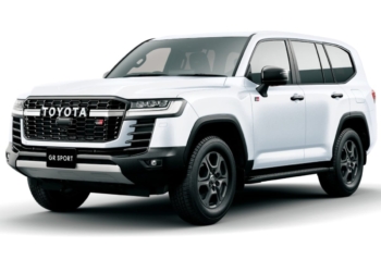 டொயோட்டா லேண்ட் க்ரூஸர் 300 gr-s