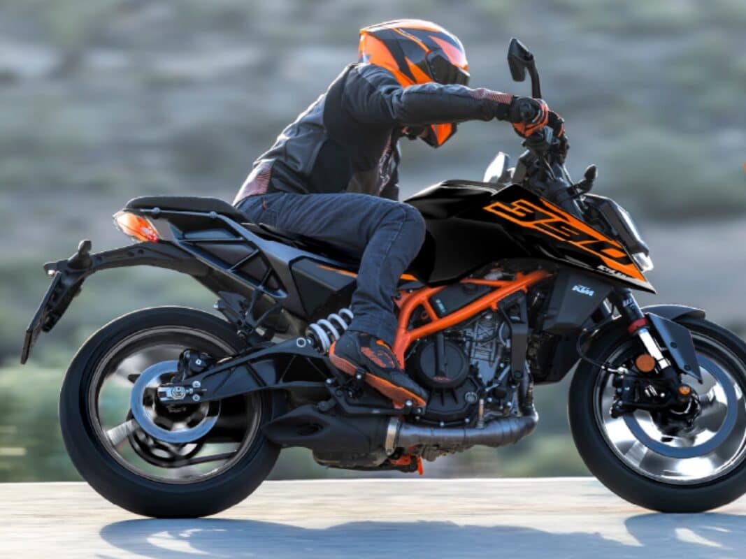 2025 ktm 390 duke price