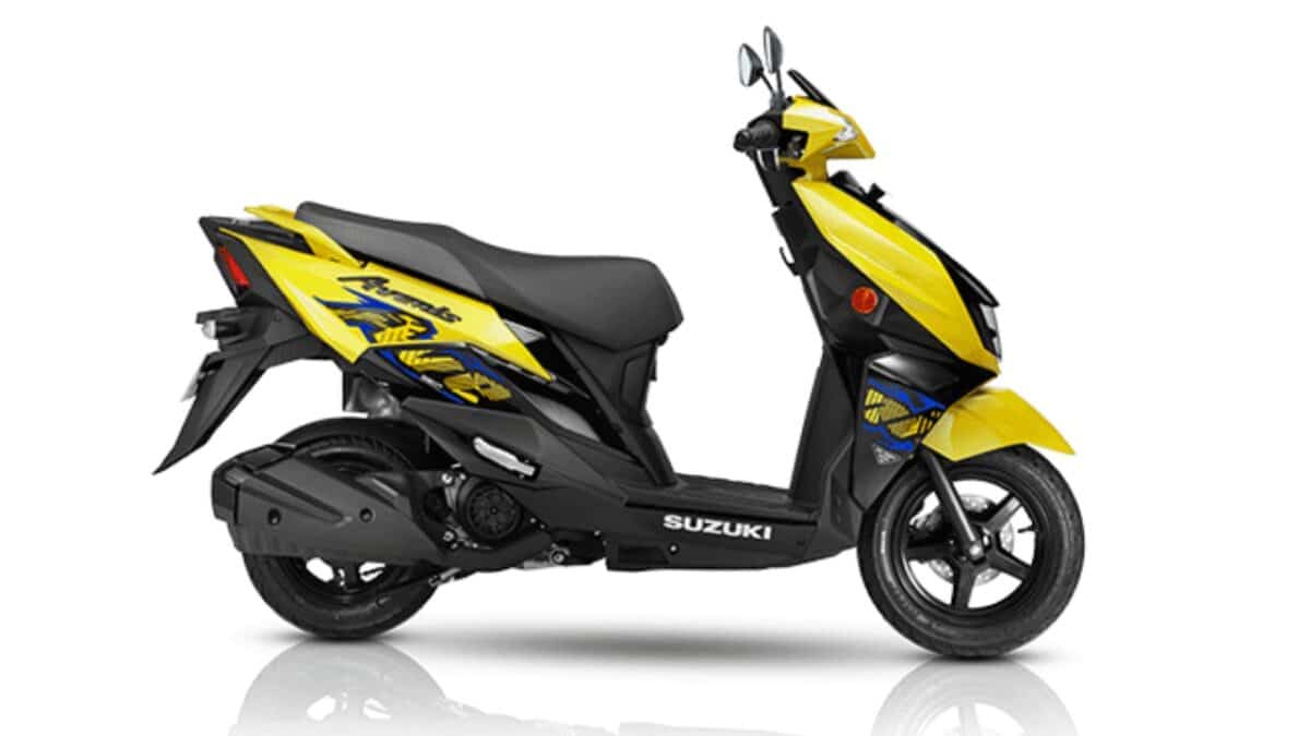 2025 suzuki avenis 125 yellow