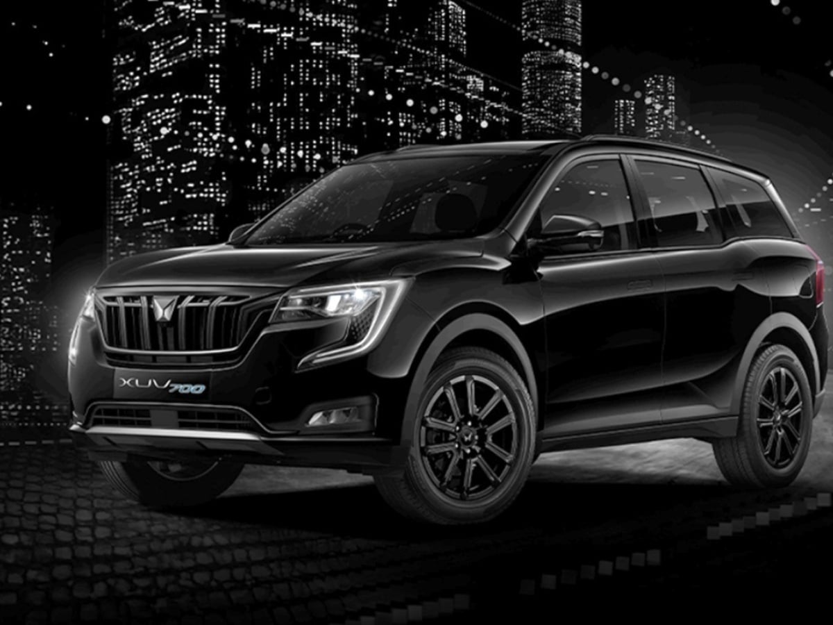 Mahindra XUV700 Ebony Edition